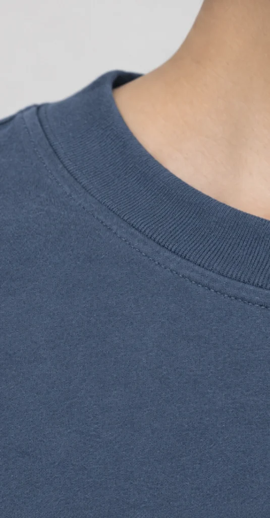 Detail bahan T-Shirt Regular 2